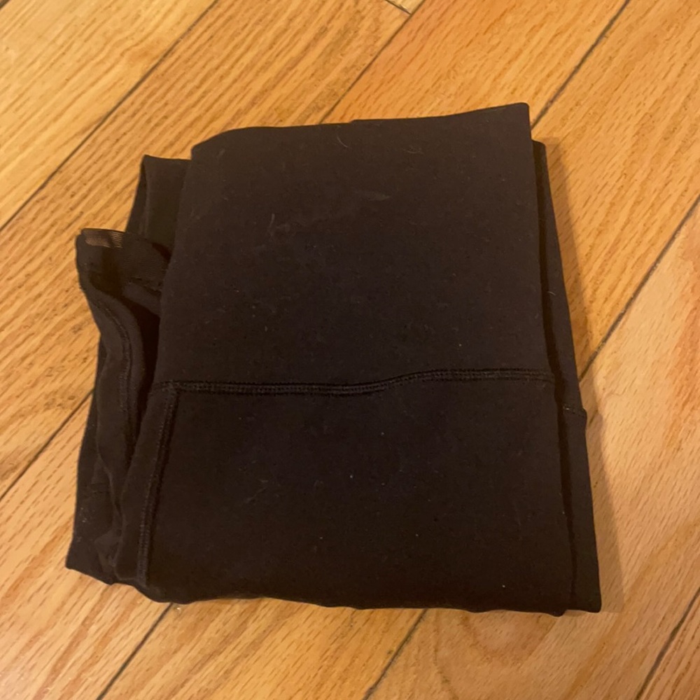 Cut out black leggings brand new